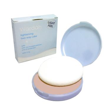 Jual Wardah refill Lightening Two Way Cake Light Feel 03