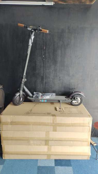 Skuter Listrik Lipat - Harga Terbaru April 2021 | Blibli.com