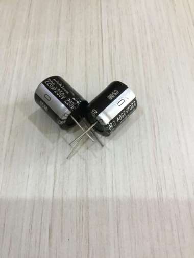 Elco 220uF 250V