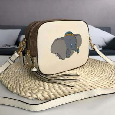coach dumbo camera bag