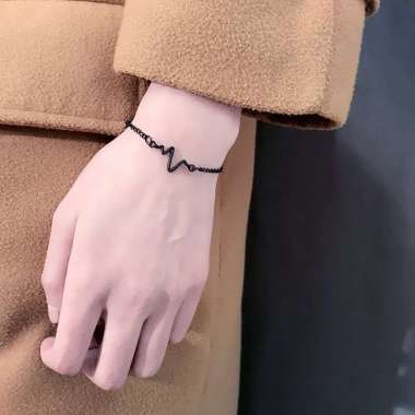 ONE-K82 Gelang Rantai Bentuk Denyut Jantung Korean Style Pria Wanita Aksesoris Gelang Zigzag Nadi Ad