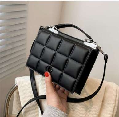 Tas Selempang Wanita - Harga Terbaru April 2021 | Blibli