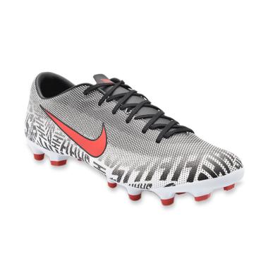 Promo Sepatu Futsal & Bola Nike 2019 - Original & Murah | Blibli.com