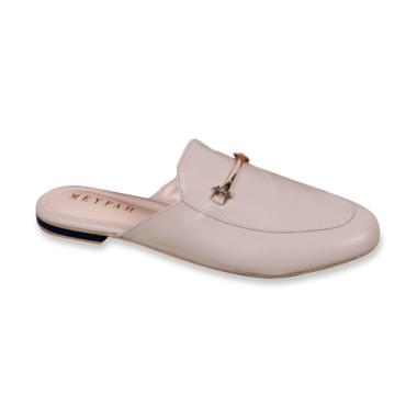 Model Sepatu Sandal Wanita Terbaru 2021 CantikNesia Model Sepatu Sandal Wanita Terbaru 2021 CantikNesia