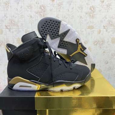 Nike Air Jordan Original Terbaru Maret 2022 | Blibli