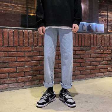 Jual Celana Jeans Cowok Longgar Model Terbaru - Harga Promo Oktober