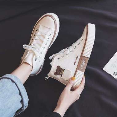 Jual Sneakers Canvas Boots Wanita Import Terbaik April 2022 - Harga