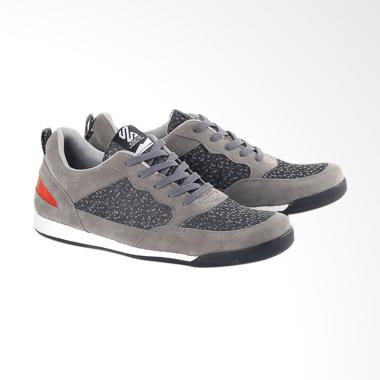 Jual Sepatu Sneakers Pria - Harga Promo November 2019