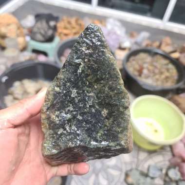 BATU GIOK HIJAU LUMUT BAHAN765