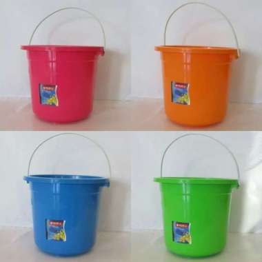 Ember Plastik Lion Star 1,5 galon