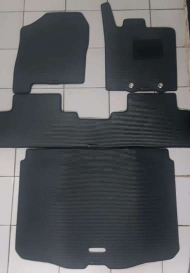 karpet Toyota Raize