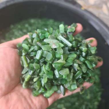 BATU GIOK BIRMA CHIPS 5 - 10MM TOP GRADE 100GRAMS