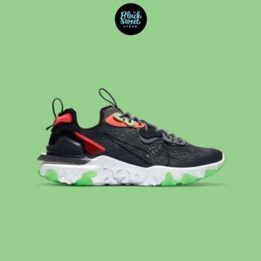 harga sepatu nike odyssey react