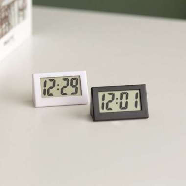 Jam Digital LCD Mini Aesthetic Estetik Jam Meja Portable warna WHITE