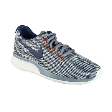 NIKE Women Running Tanjun Racer Sepatu Lari Wanita [921668-004]