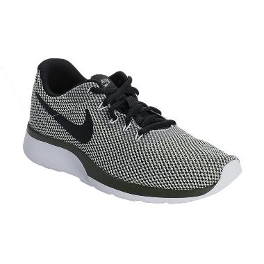 Nike Women Running Tanjun Racer Sepatu Lari Wanita - Light Green [921668-301]