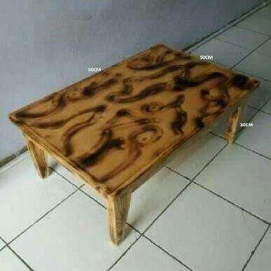 MEJA LESEHAN, MEJA BELAJAR 80X50X30CM BERMOTIF