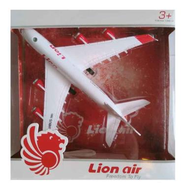 Elenesia Toys Replika Pesawat Lion Air Bus 380 Miniatur Diecast