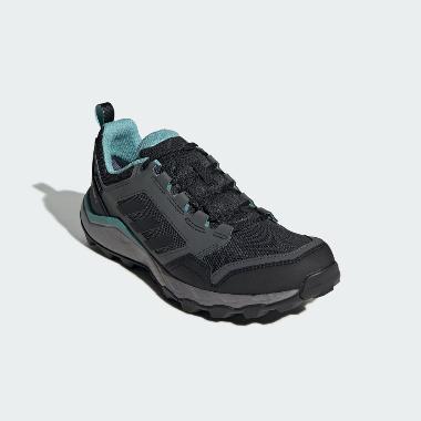 Adidas traxion harga outlet