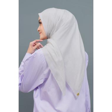 Nada Puspita Voile Scarf - Antartica
