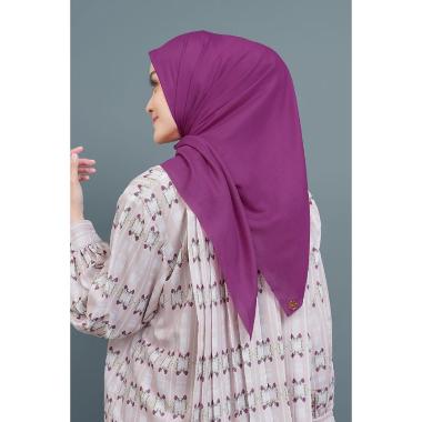 Nada Puspita Voile Scarf - Magenta