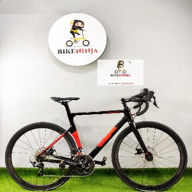 ROADBIKE JAVA VESUVIO 27.5 INCH 22 SPEED BLACK RED 54