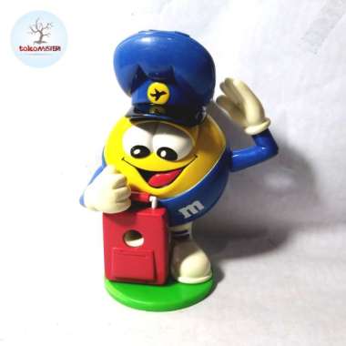 Maskot Kapten MnM Captain Pilot Airplane Candy Dispenser Figure Toys