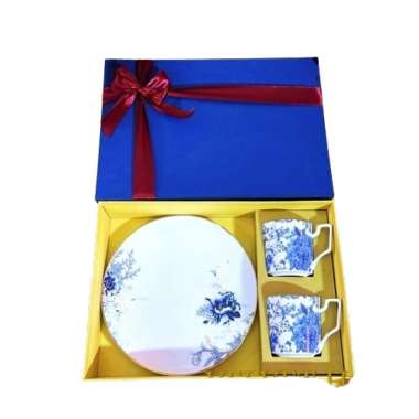 Hampers piring keramik gelas mug set imlek natal lebaran idul fitri 2 Mug + 1 Plate
