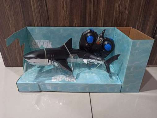 MAINAN RC REMOTE CONTROL IKAN HIU SHARK HIU HITAM