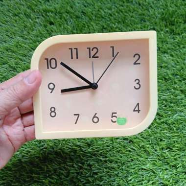 Jam Weker / Jam Meja Model Minions and Flower Minions