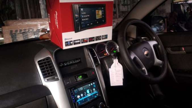 DOUBLEDIN DOUBLE DIN HEAD UNIT HEADUNIT PIONEER AVH G225BT