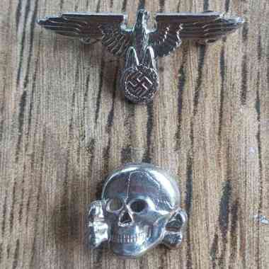 Pin Badge German WW2 WWII Visor Badge Tottenkapf Reproduction Authentic Quality Metal Made Satu Set