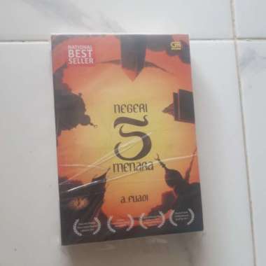 Buku Novel Negeri 5 Menara A Fuadi