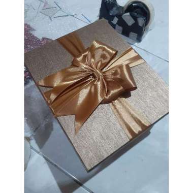 BOX CANTIK SPECIAL HARDBOX KOTAK HADIAH HAMPERS COKLAT GOLD Bisa Custom Ukuran dan Warna 30x25x5cm C