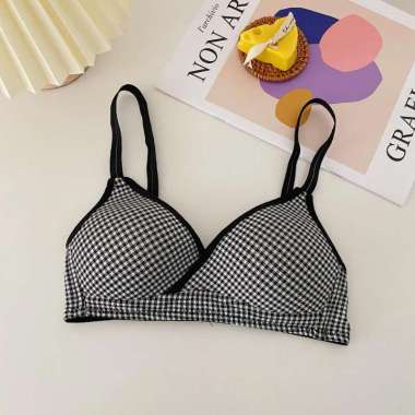 Bra Wanita 3/4 Coverage Motif Kotak Bh Model Deep V Neck Tanpa Kawat Busa Tipis Sexy Hitam 38