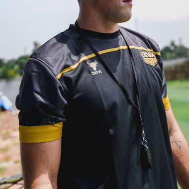 Dewa United FC Training Jersey Coaches dan Official I S