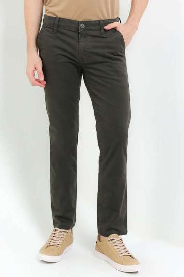 Cardinal Celana Panjang Chinos Skinny Pria E0147BK03F 32 Brown