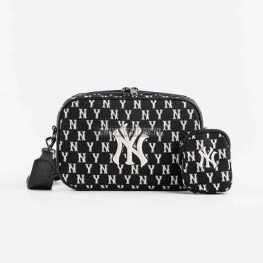 MLB NEW YORK YANKEES MONOGRAM JACQUARD BLACK CROSSBODY BAG