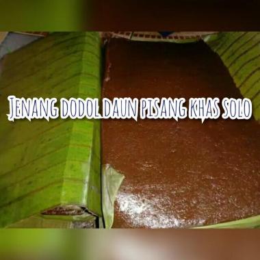 Jenang dodol dan wajik bungkus daun pisang khas sukoharjo solo +/- 400 gram - jenang dodol