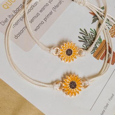 Gelang Tali Korea Persahabatan Bunga Matahari Cypsela Series HITAM
