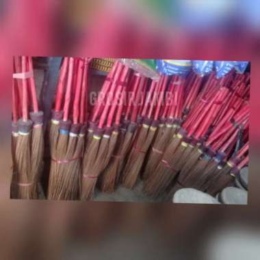 Sapu lidi halaman/ sapu lidi gagang kayu sapu lidi gagang sapu lidi Instant Gagang kayu