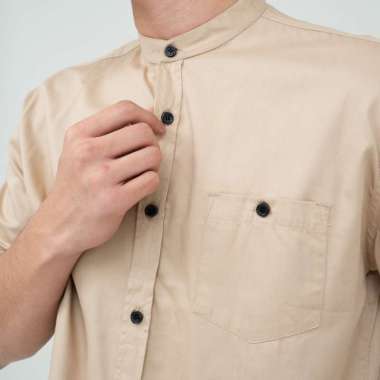 Houseofcuff Baju Kemeja Lengan Pendek Pria Krim Krim M