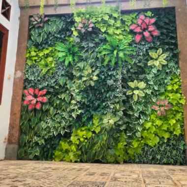 Vertikal Garden Sintetis