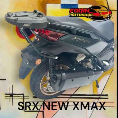 srv srx givi bracket box motor New Xmax 2023 connected
