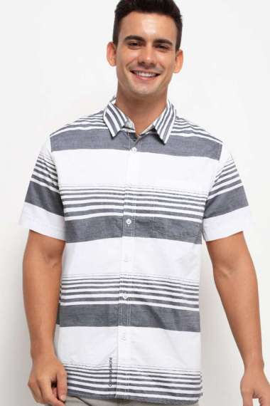 Cardinal Kemeja Lengan Pendek Pria C1826P08A White M