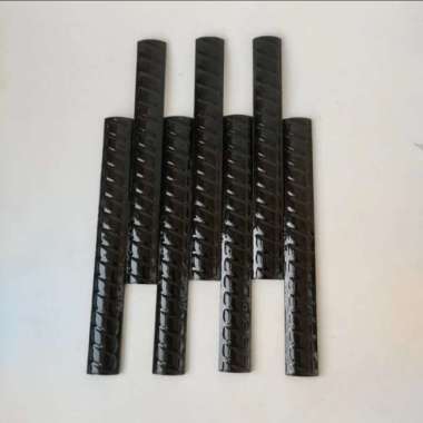 Bon Bon Kuku Macan List Lis Keramik Kramik 20 cm Premium Murah - Merah Maroon Hitam