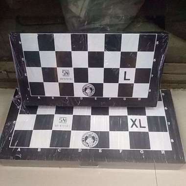 Catur plastik L