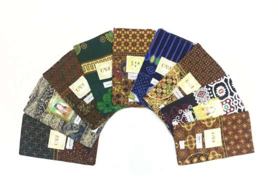 KainSarung Batik Perempuan/ Kain Katun Sudah di Jahit ( Random )