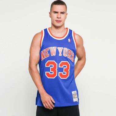 Treasure Hunt - Mitchell & Ness Unisex Basketball New York Knicks Patrick Ewing Jersey Basket Pria/W