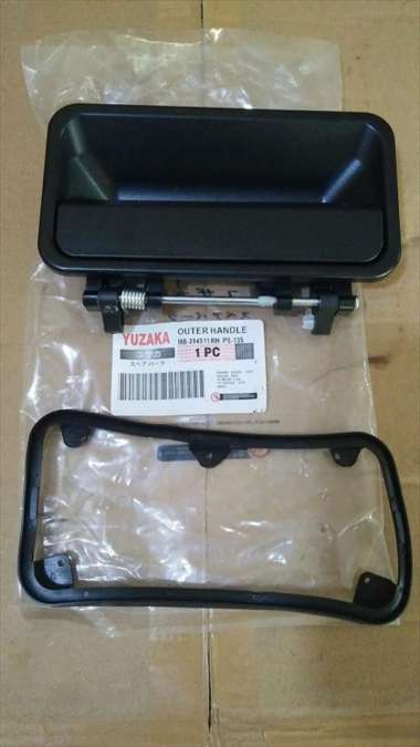 Door Handle Pintu Luar Ragasa PS135 PS100 PS120 Kanan Yuzaka MB394511